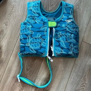 Speedo Aqua Turtle Pattern Swim Vest